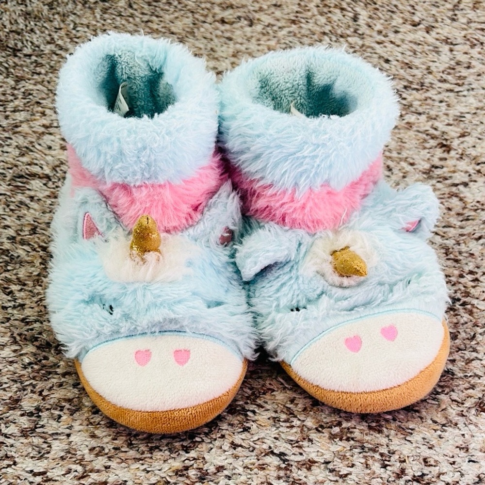 ☀️Wonder Nation Pink and Blue Unicorn Kids Slippers